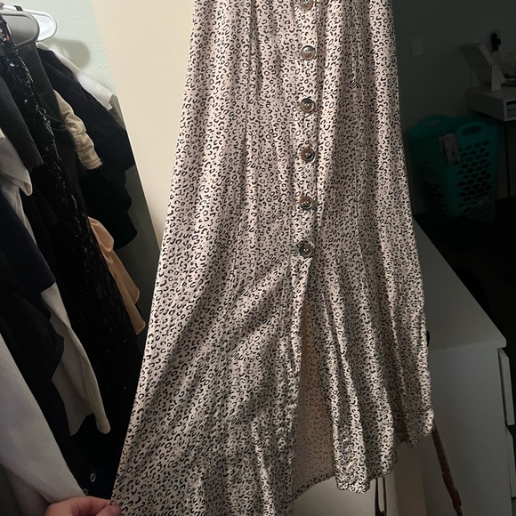 Japna cheetah button down dress - Picture 3 of 3